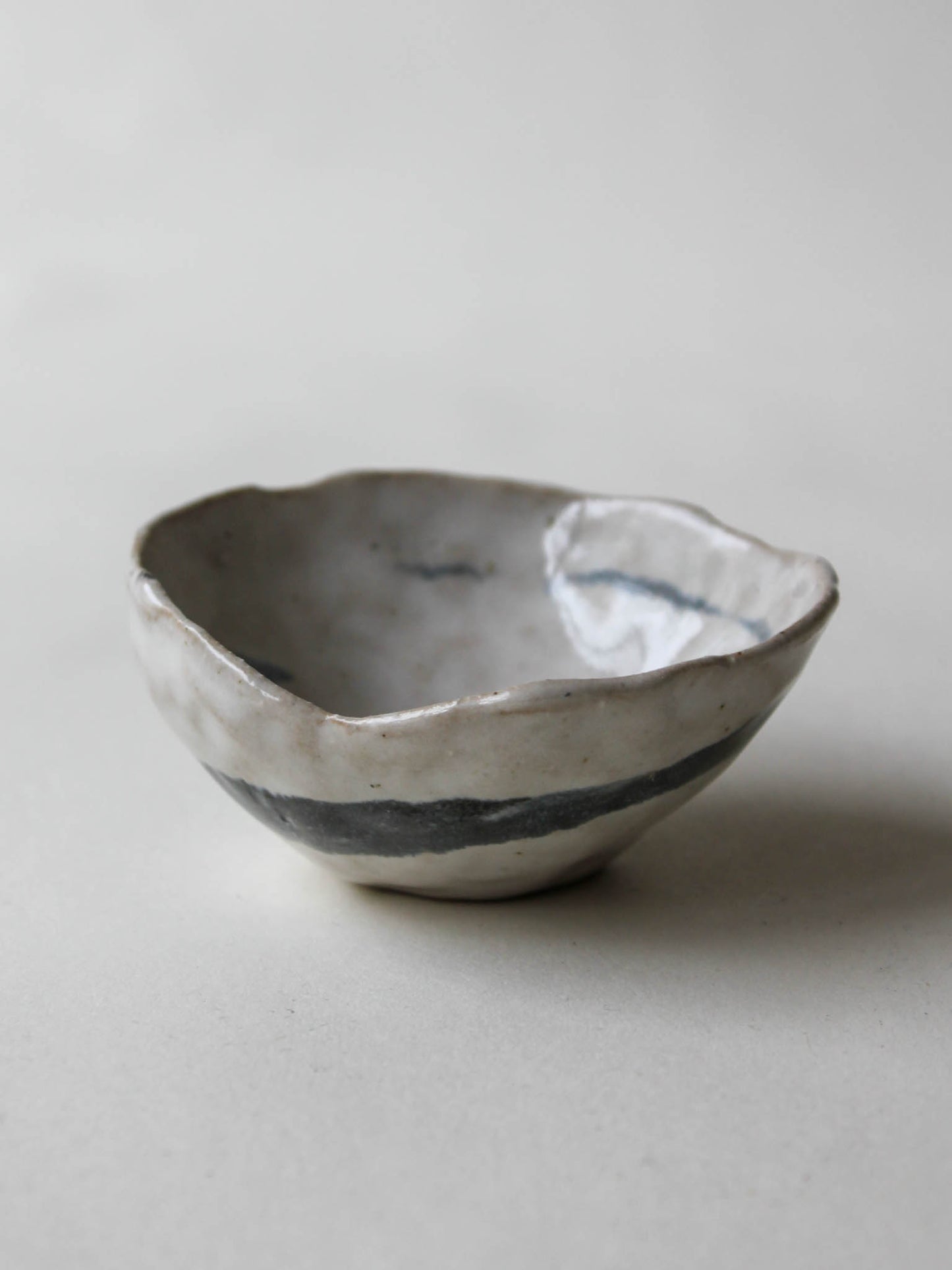 Anthracite Brushstroke Trinket Pinch Bowl - XS