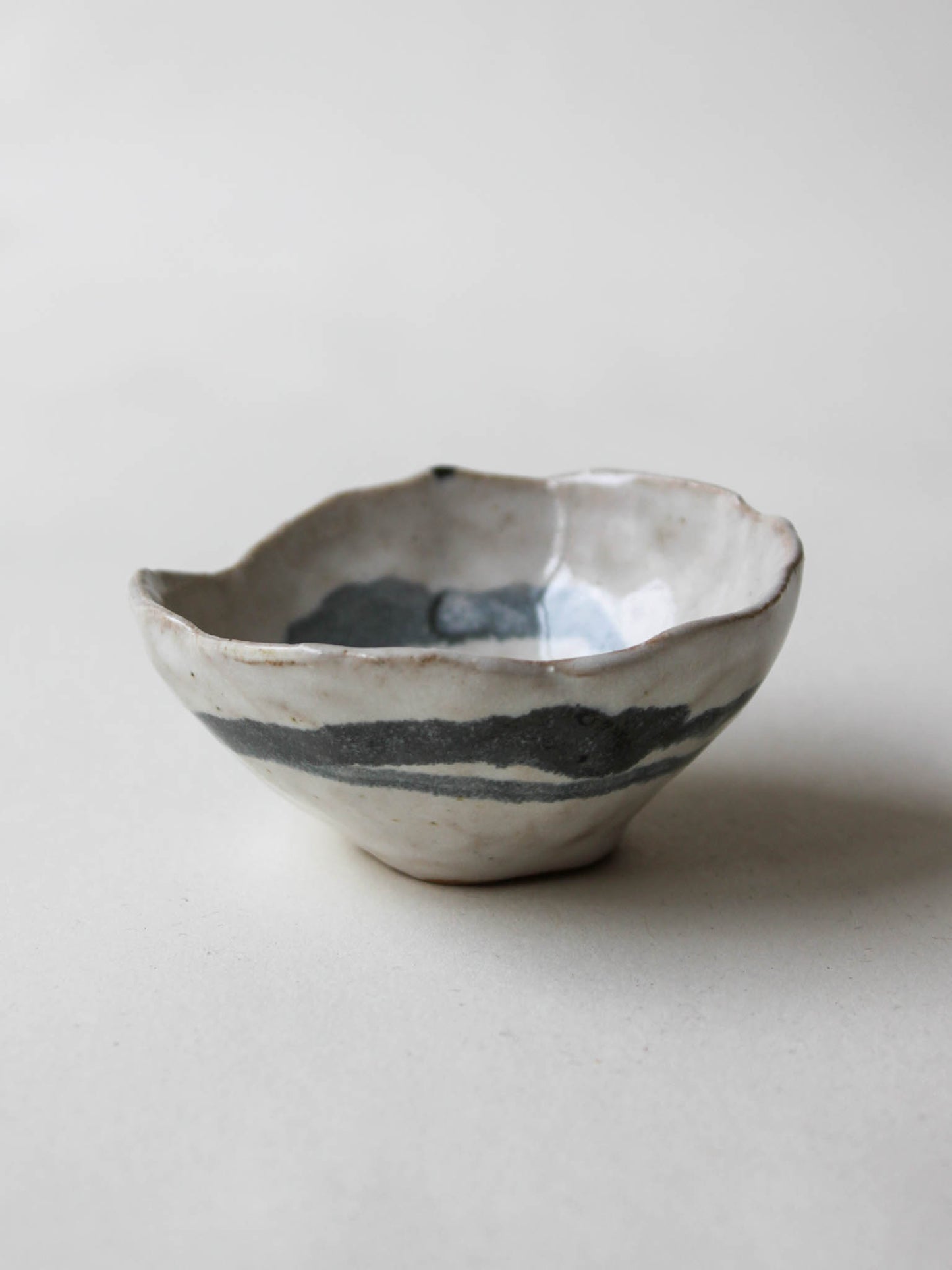 Anthracite Brushstroke Trinket Pinch Bowl - XS
