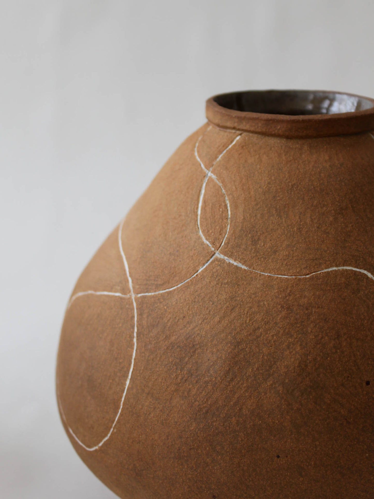 Coiled Vase with White Slip Inlay Pattern #1