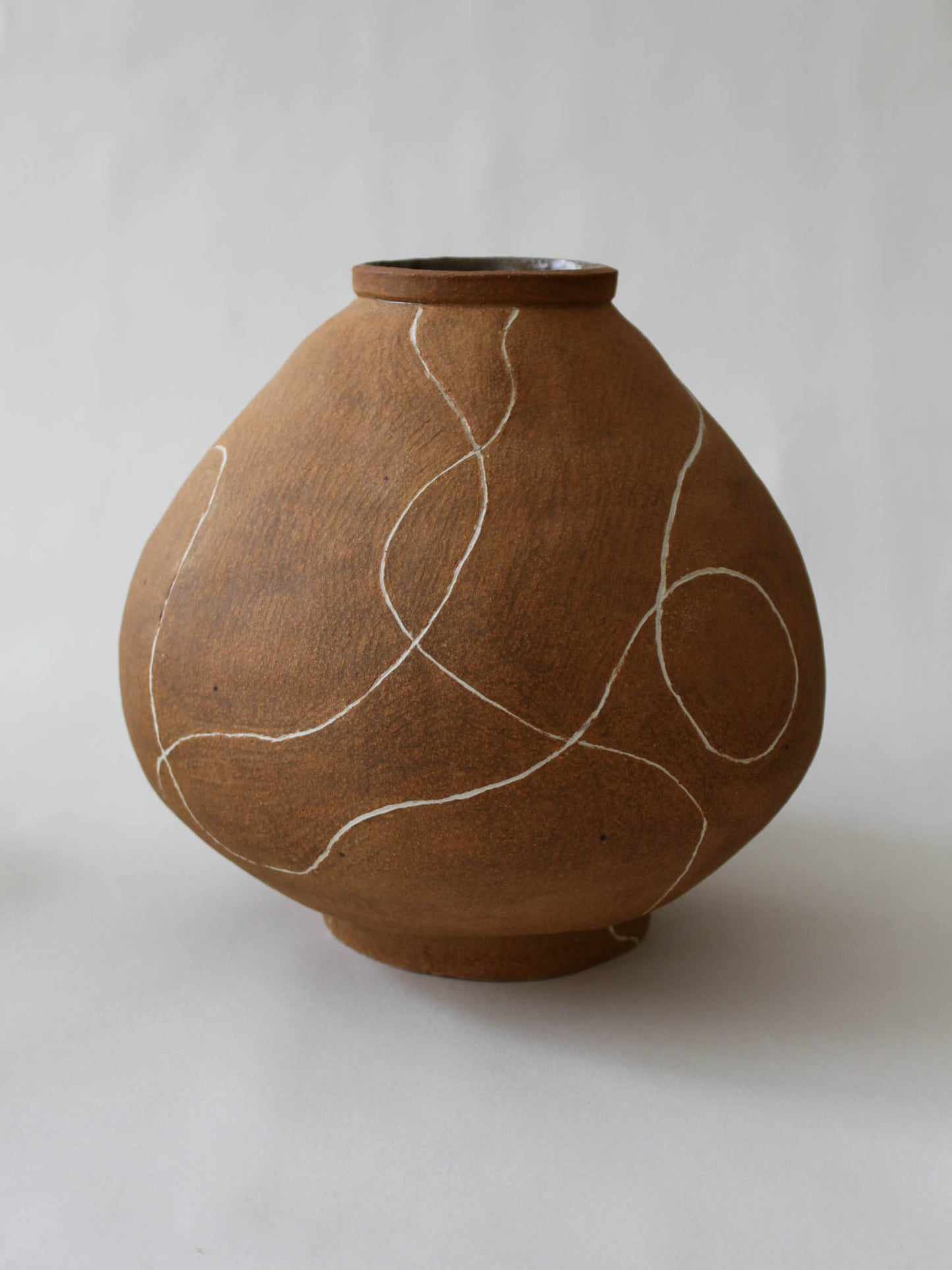Coiled Vase with White Slip Inlay Pattern #1