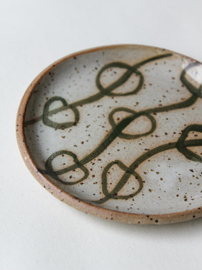 Small Green Leaf Pattern Plate